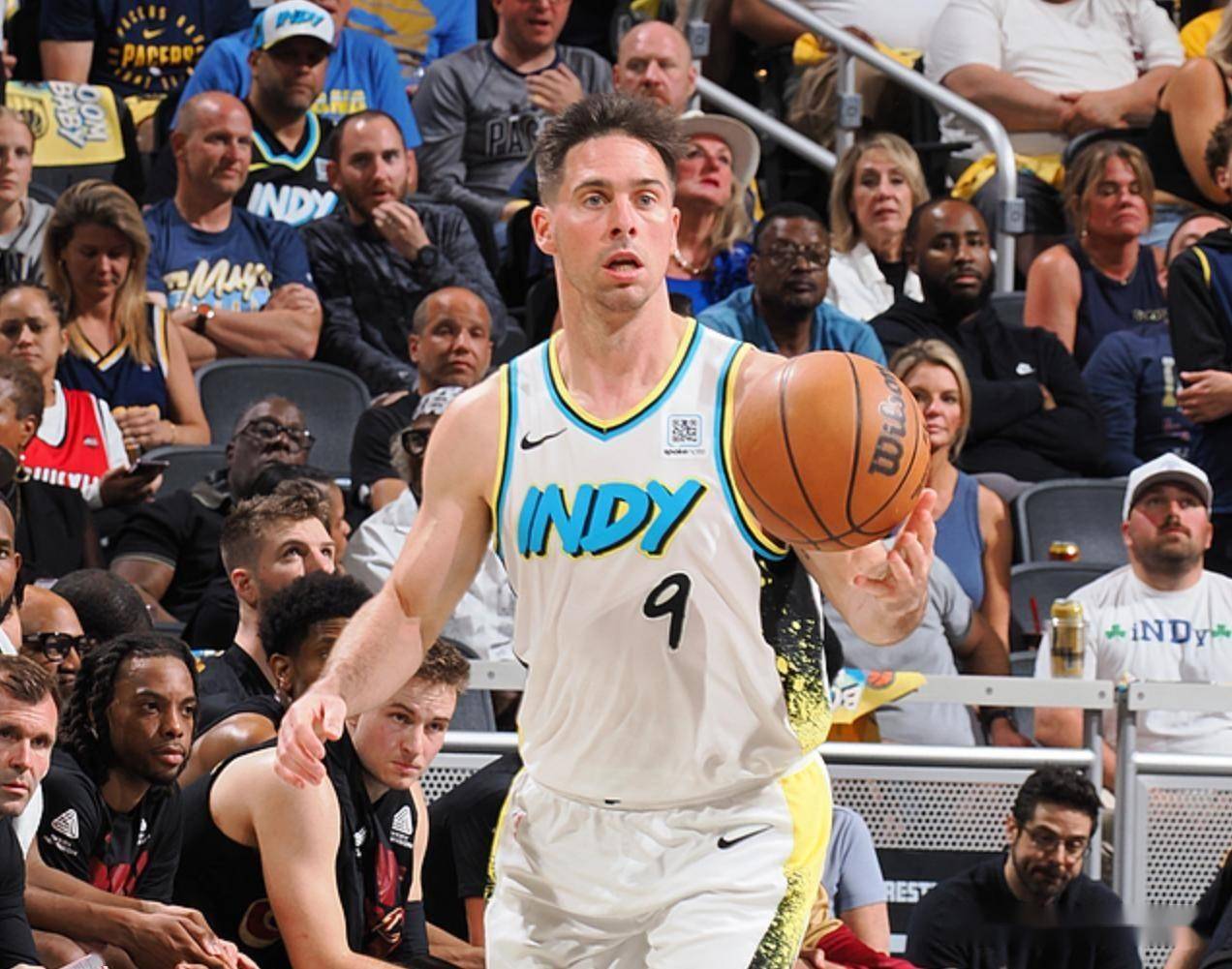 开云-西亚卡姆重要时刻比赛局势复杂，FPX带队取胜！的简单介绍