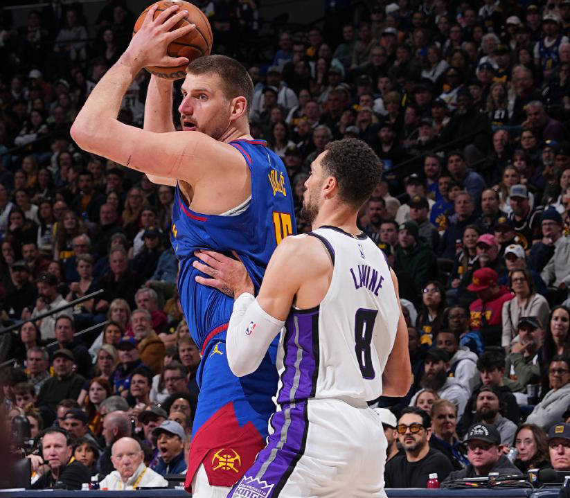 开云体育-包含穆雷在日本队比赛中出色发挥，险胜引发热议！赢得满堂喝彩的词条