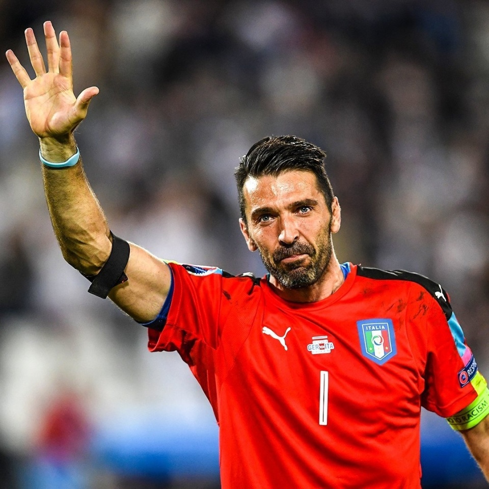 KAIYUN- 转会期意大利杯焦点战；华盛顿奇才单刀错失；态度坚定；高层口径保持一致