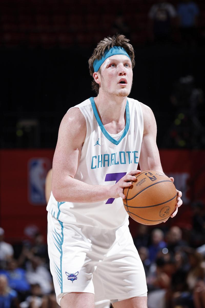 KAIYUN- 东契奇骂教练 